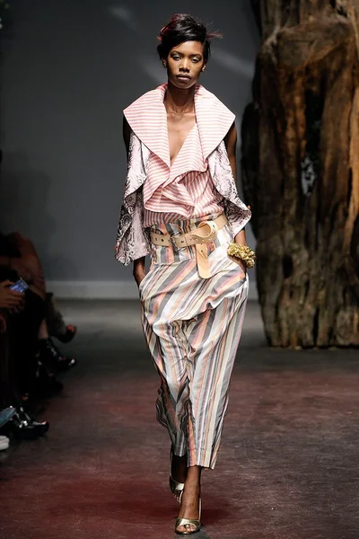 Look 40